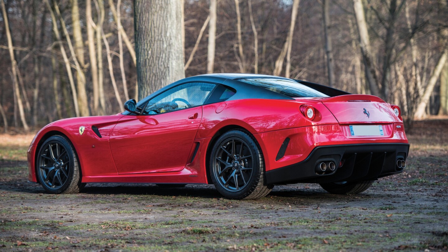 The most radical road-legal 599, developed directly from the 599XX, this 2011 Ferrari 599 GTO produces 670 hp from it’s V-12 engine. The car’s technological features include a six-speed manual automated F1 gearbox, independent front and rear boom suspension with SCM magnetorheological damping, and four-wheel carbon-ceramic brakes.