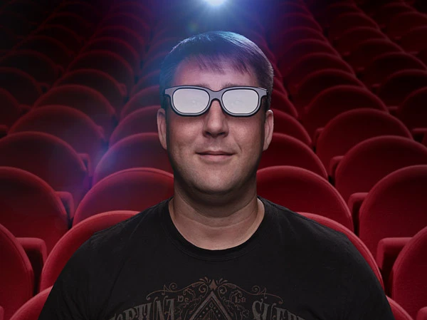 De-3D glasses convert 3D movies into 2D, for viewers who find the 3D viewing experience uncomfortable (Image: ThinkGeek)