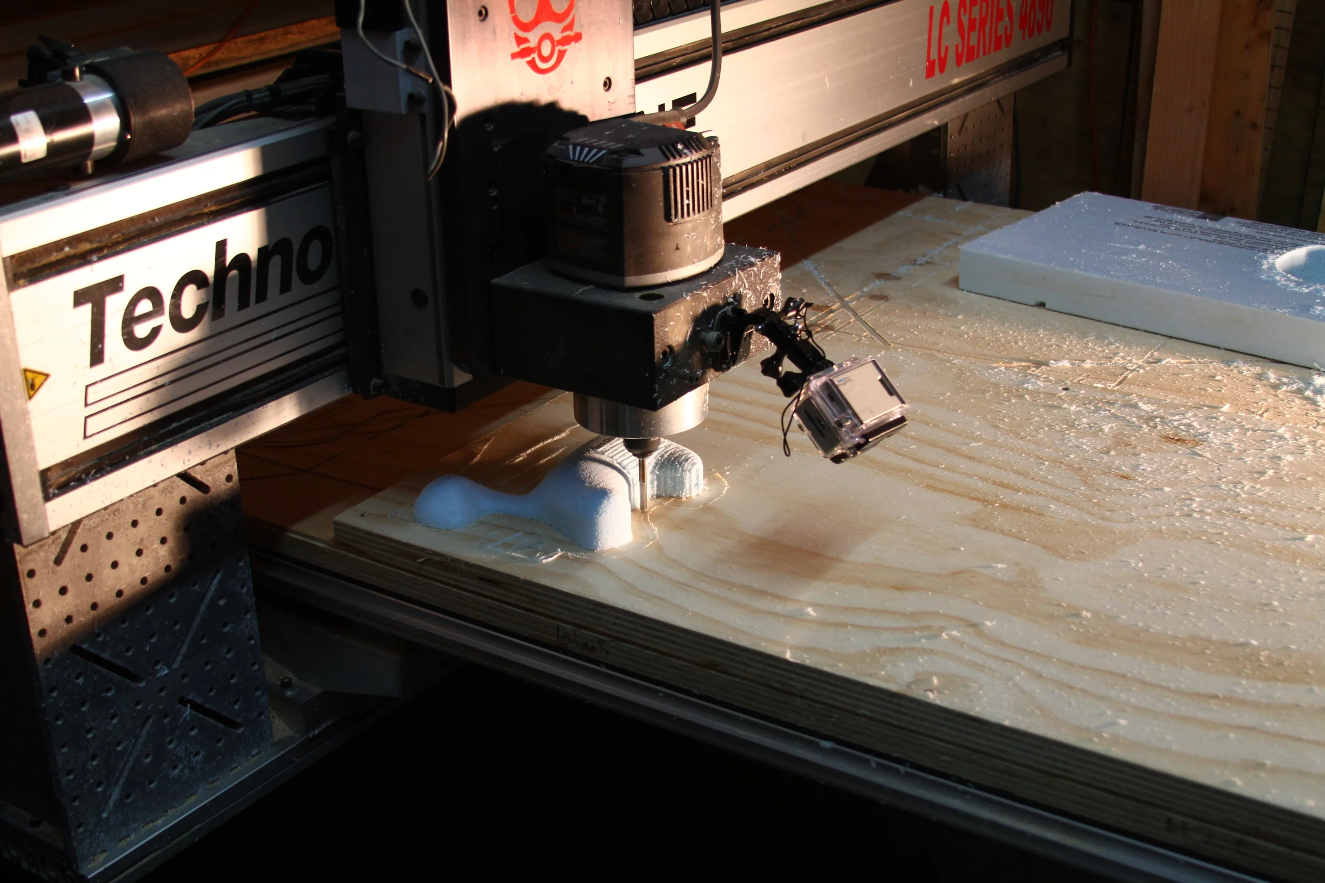 The company recently launched a Kickstarter to raise the US$50,000 needed to begin manufacturing the Dino Pet container and mass-producing enough dinoflagellates to meet the demand