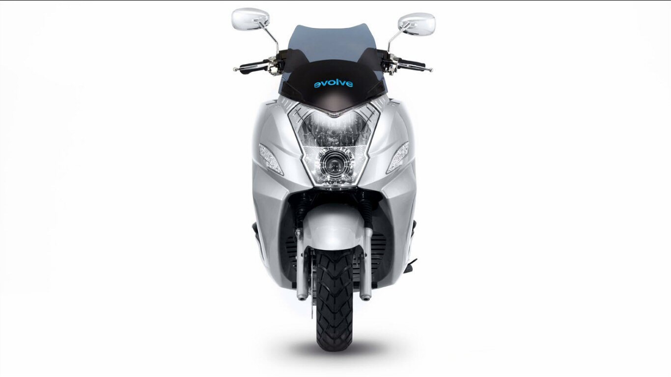 evolve launches three new electric scooters