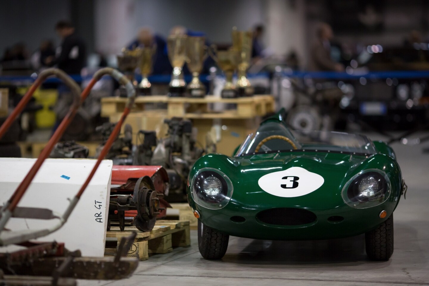 This Jaguar D-Type kiddie's car was the subject of a bidding war which saw it sell for €30,420 ($32,263).