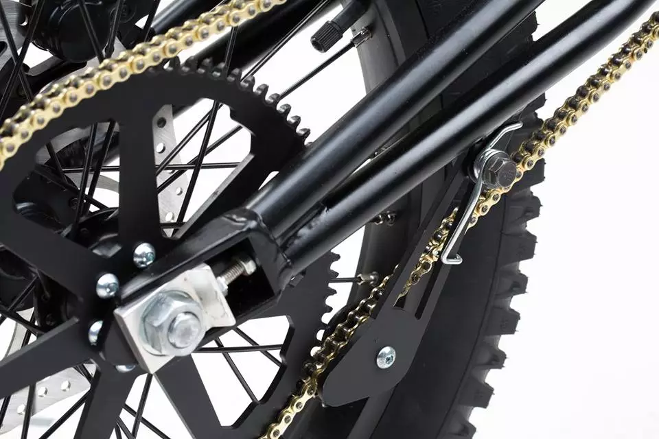 The rear sprocket and chain on the Kuberg Freerider