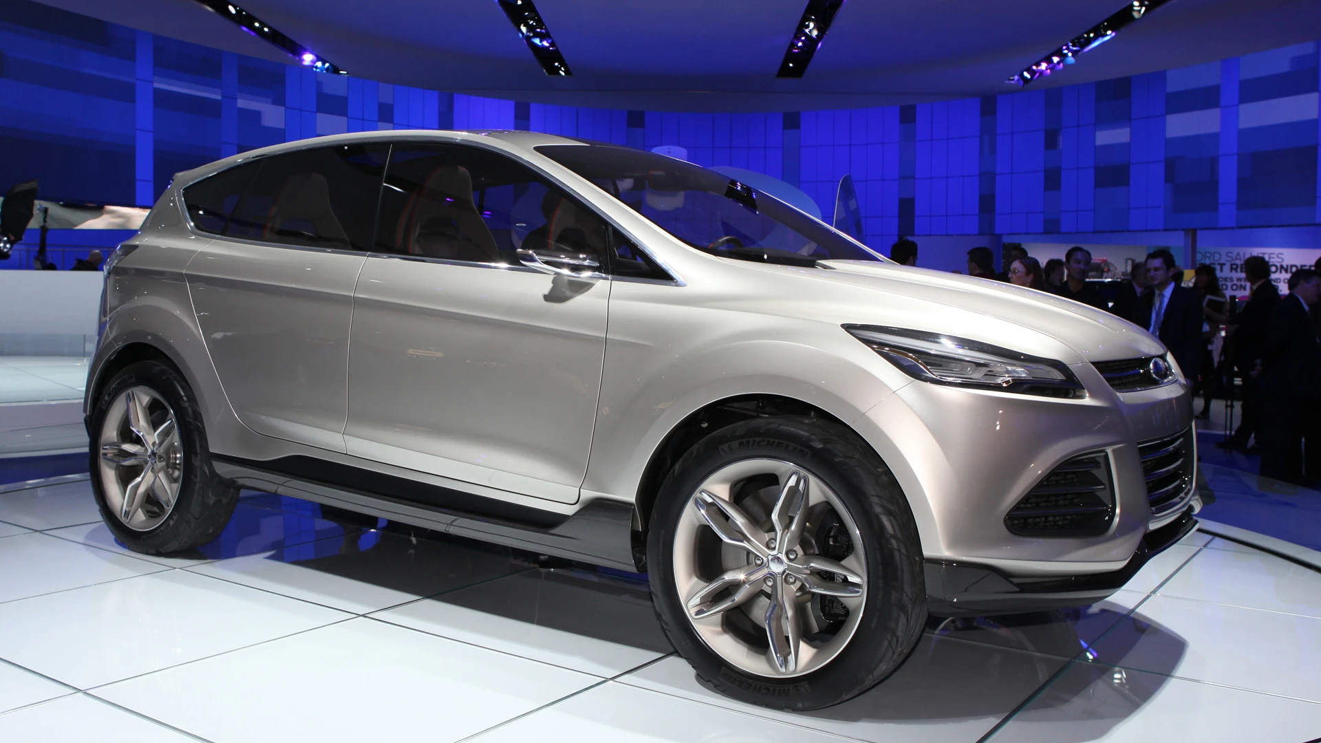 This Monday at the Detroit Auto Show 2011, Ford introduced the public to its Vertrek compact SUV concept