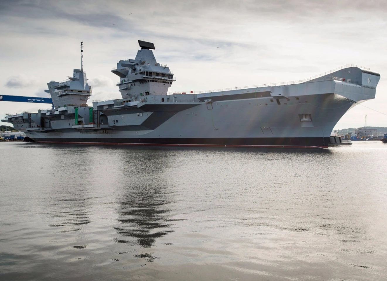 HMS Queen Elizabeth has two islands instead of one