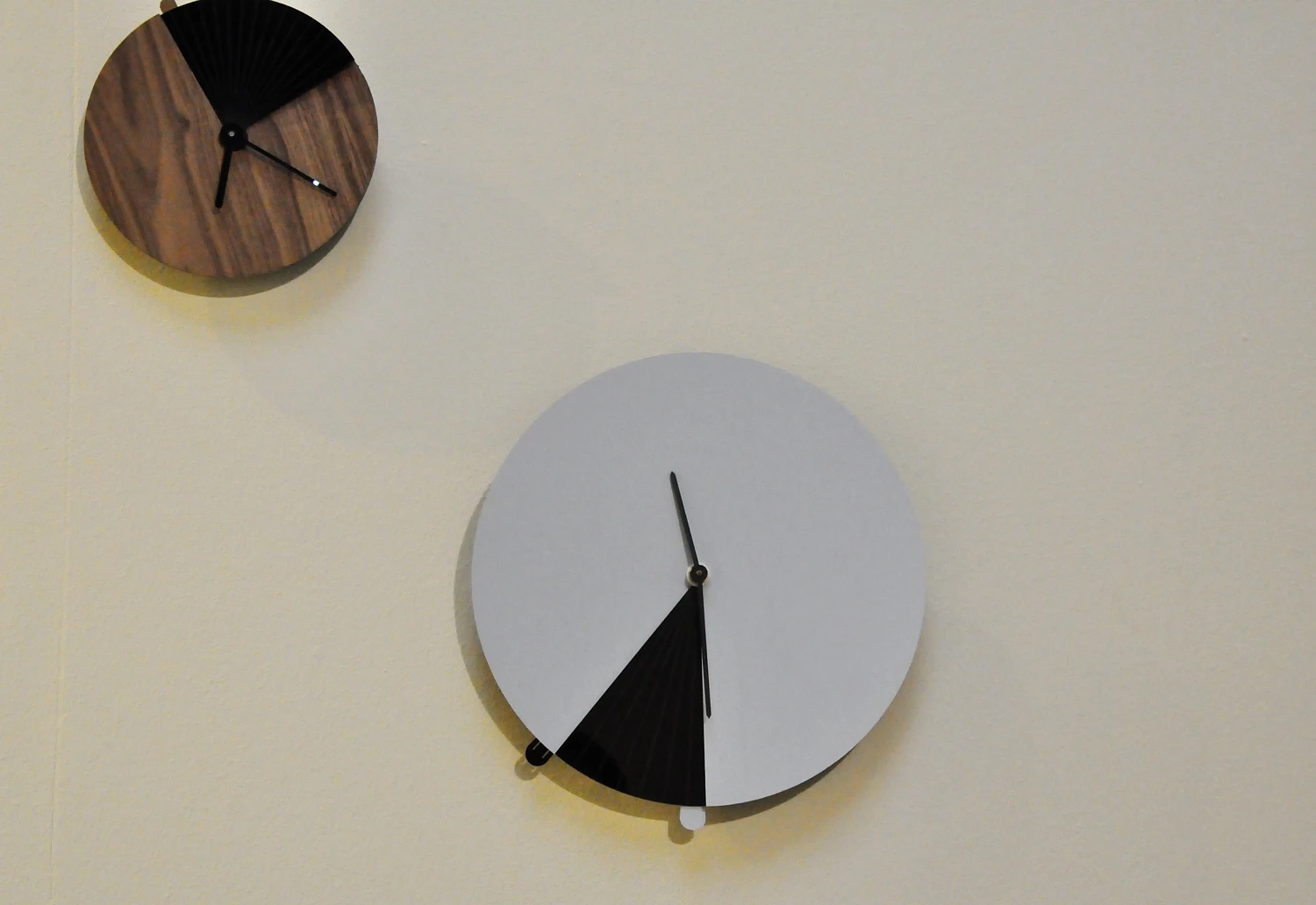 Creative clock design by Burofamos Philippkafer