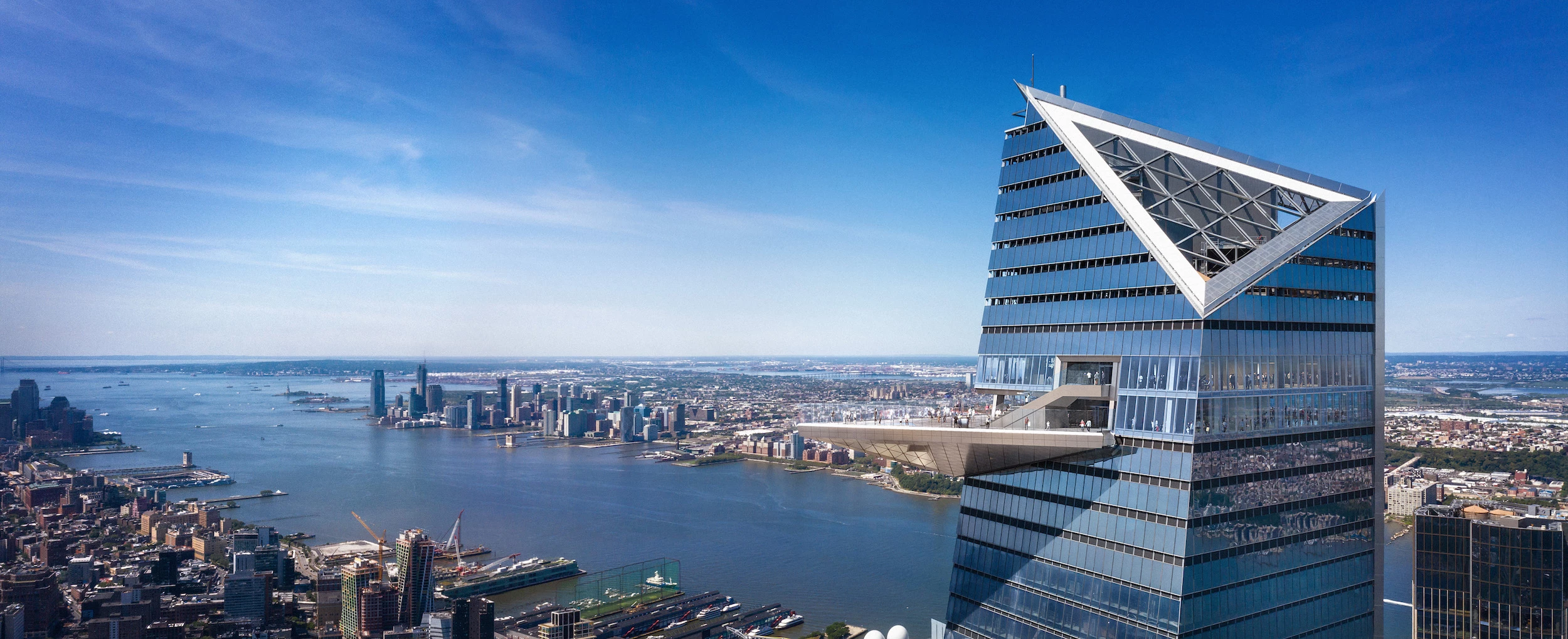 NYC's 30 Hudson Yards, by KPF, is the tallest building in the United States to be completed in 2019 and rises to a height of 387 m (1270 ft)