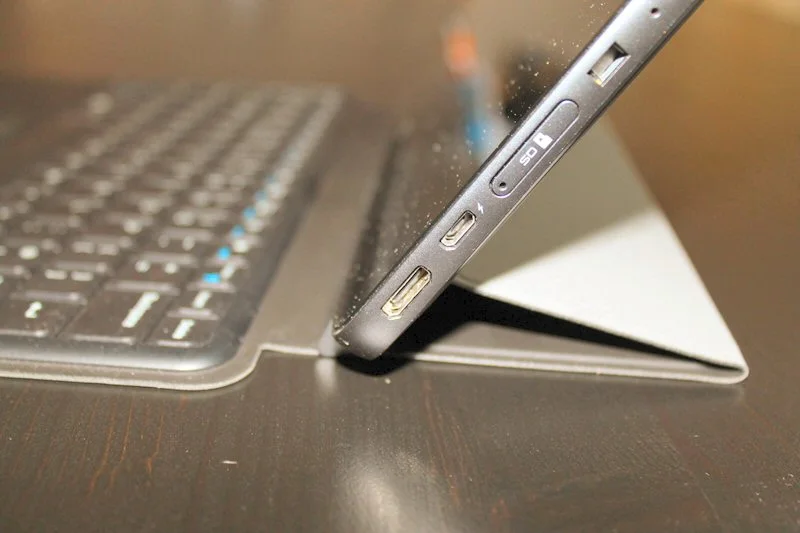 The lightweight keyboard can be folded for use as a stand and can be wrapped around the tablet like a cover (Photo: Stu Robarts/Gizmag)
