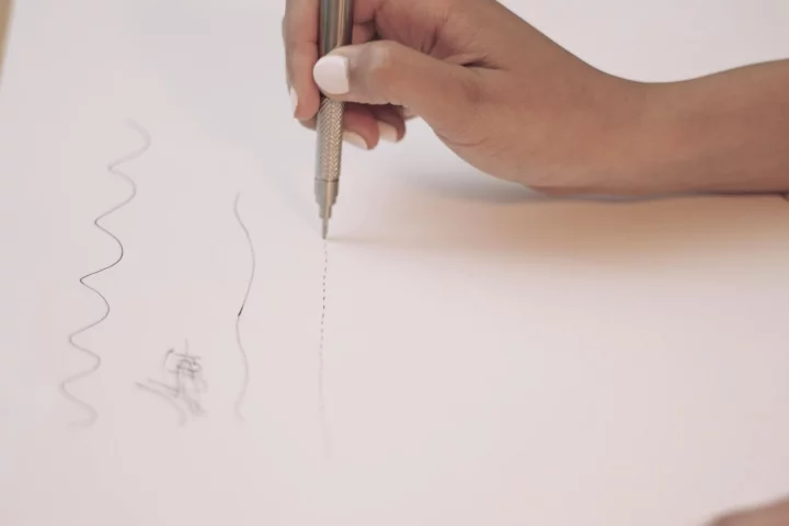 The Inki pen's tip moves up and down at a rate of 700 movements per minute