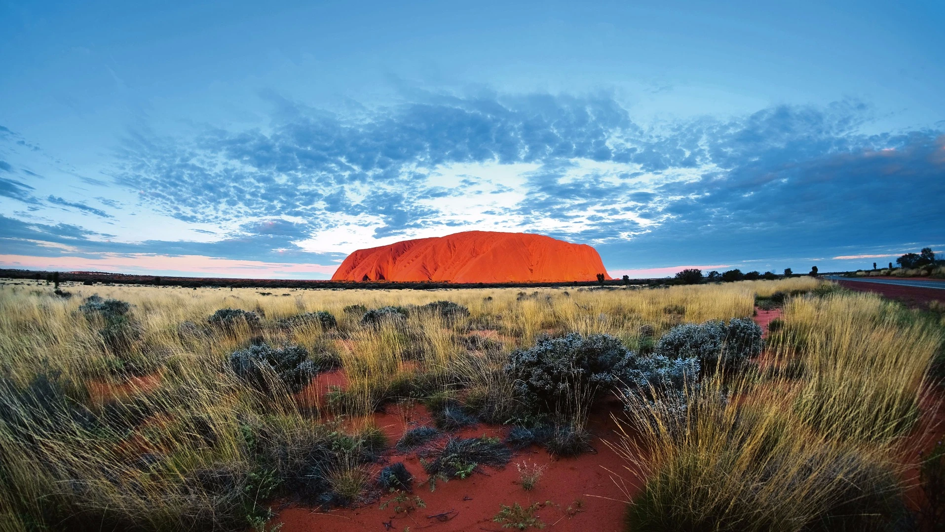 Porsche World Expedition 2018: Australia's famous Uluru will be among the landmarks visited
