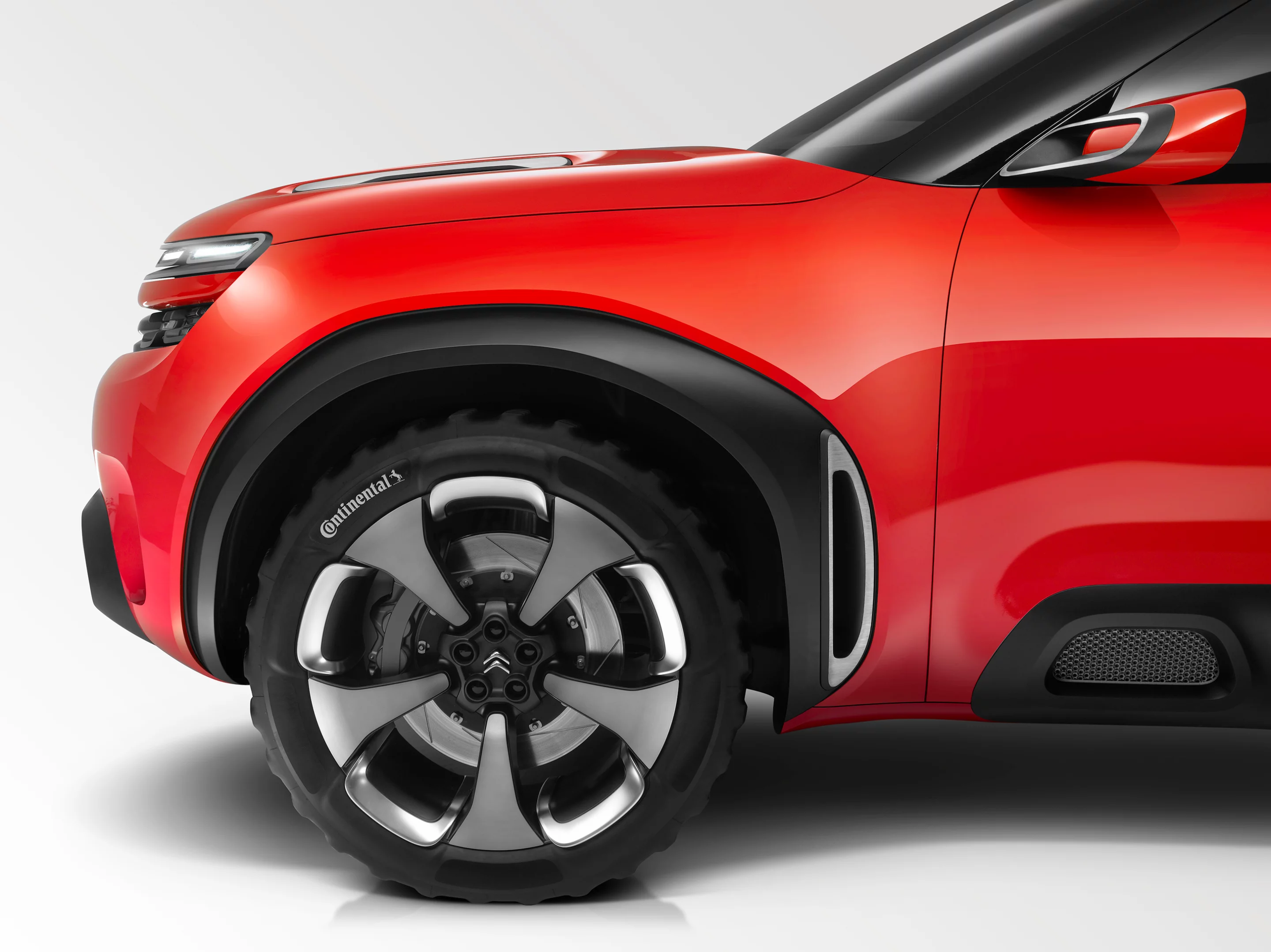 Continental developed the grippy tires specifically for the Aircross
