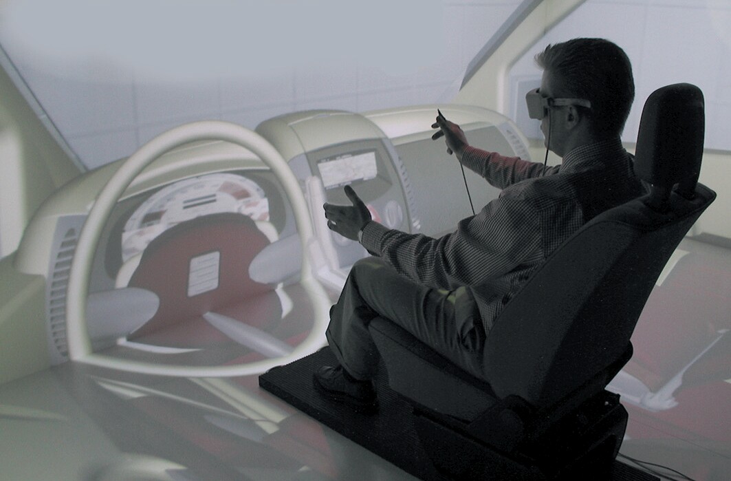 EDAG consults to many of the world's leading mobility industry producers on a holistic level encompassing not just vehicles, but vehicles and manufacturing. It works not just in the car industry but also with commercial vehicle manufacturers, train and light rail manufacturers, and in the aerospace industry. EDAG specialises in creating ready-for-production solutions because it offers expertise in both product AND production, all the way through to manufacturing plant construction.
