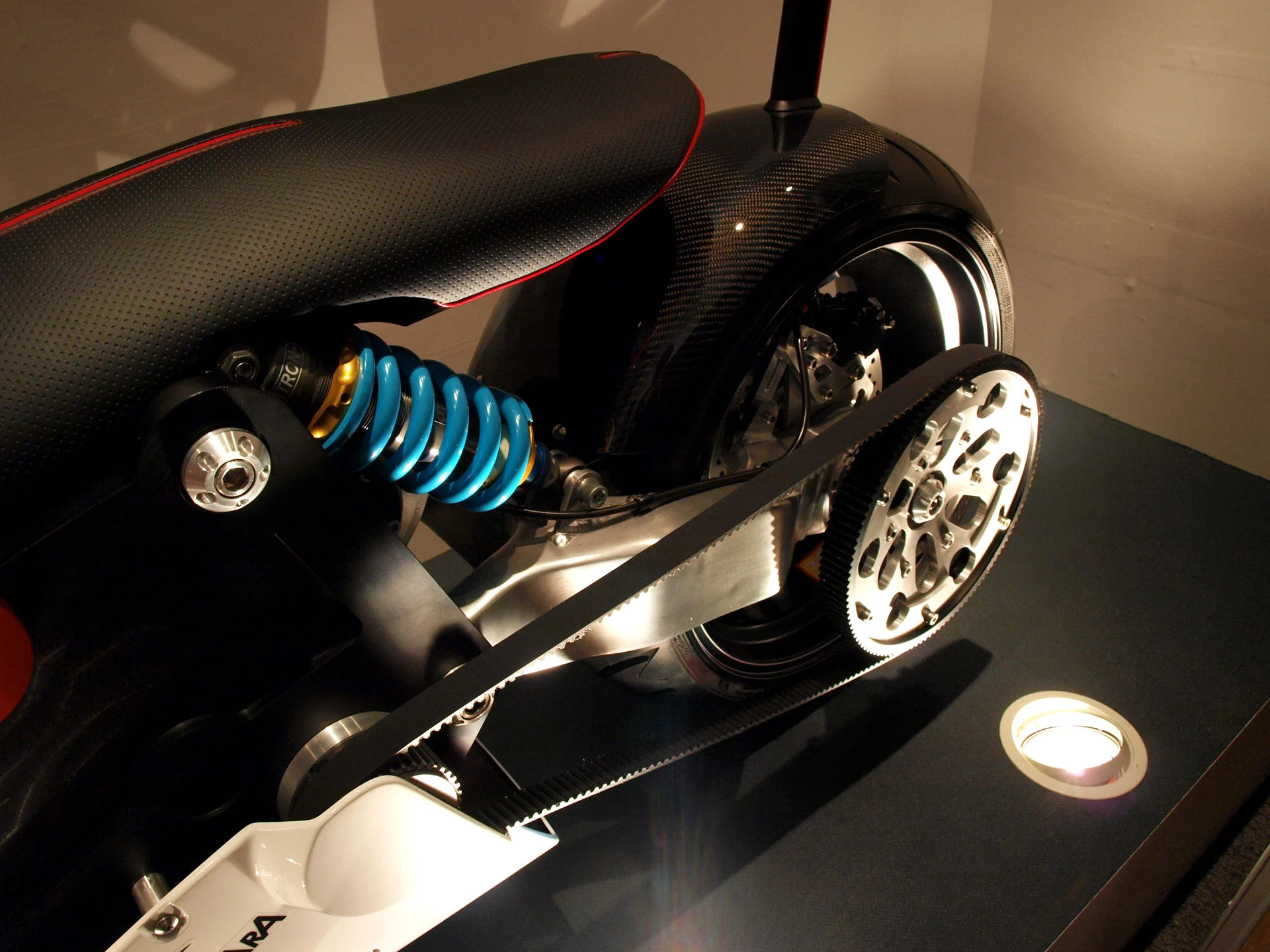 zecOO electric motorcycle