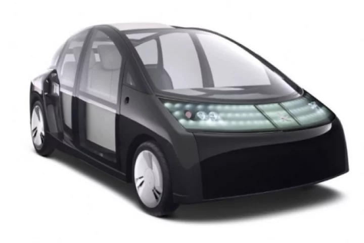 Toyota's 1/X concept car made of seaweed