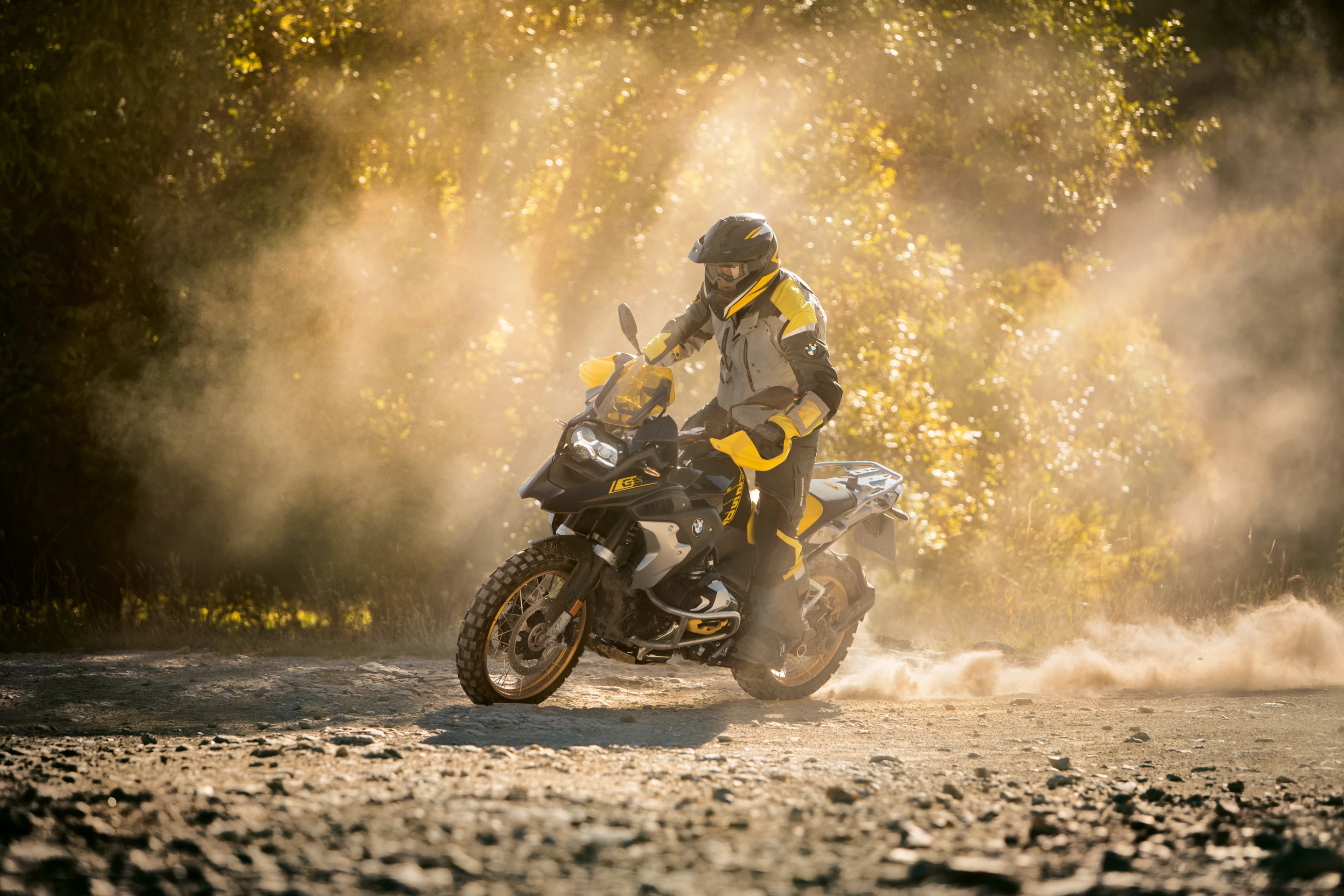 Ah, dusty dirt-road adventures, that's the dream ...