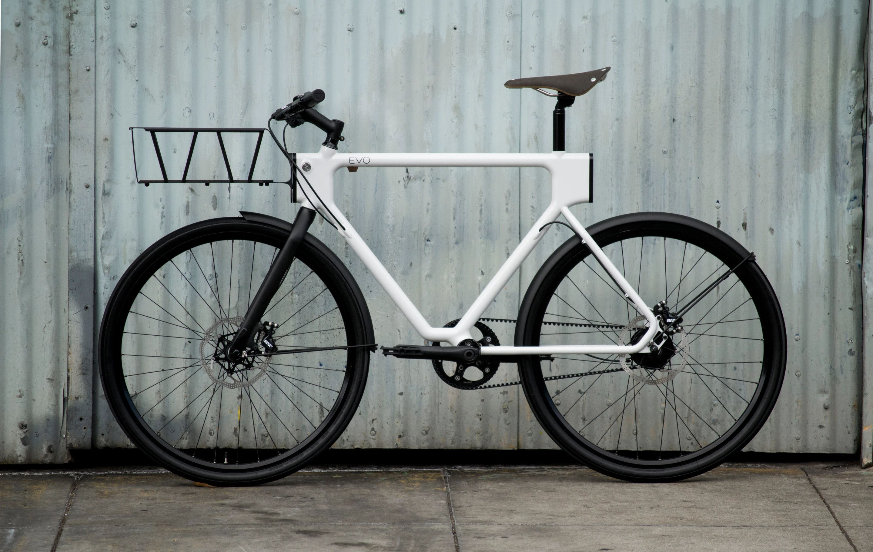 HUGE Design/4130 Cycle Works' San Francisco-designed EVO