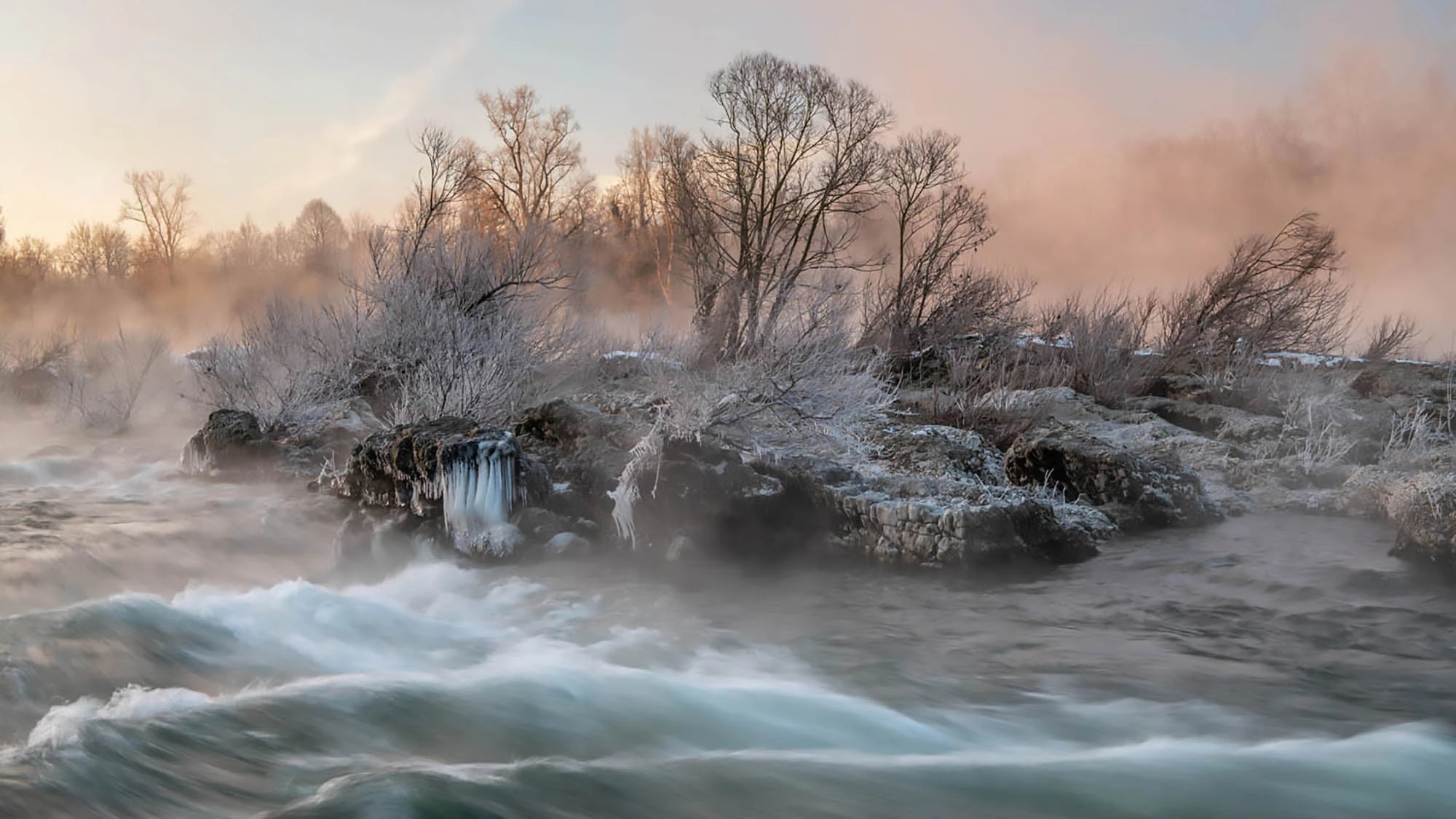 2024 GDT Nature Photographer of the Year competition. Third place, Special Category. "Frosty morning at Istein Cataracts on the Rhine"