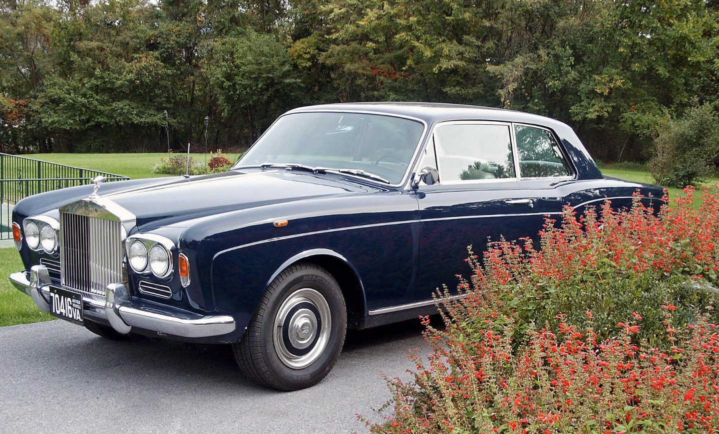 Bonhams sold the 1967 Rolls-Royce Silver Shadow Two-Door Sedan driven in The Thomas Crown Affair for a model world record of $70,200 in San Francisco in 2006.