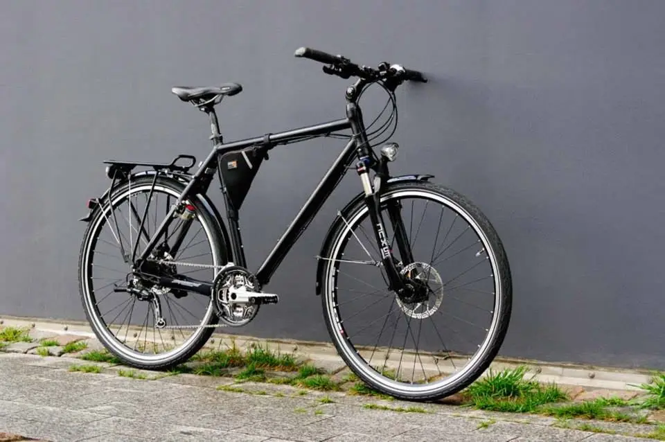 The small motor system is barely noticeable on the greater bike