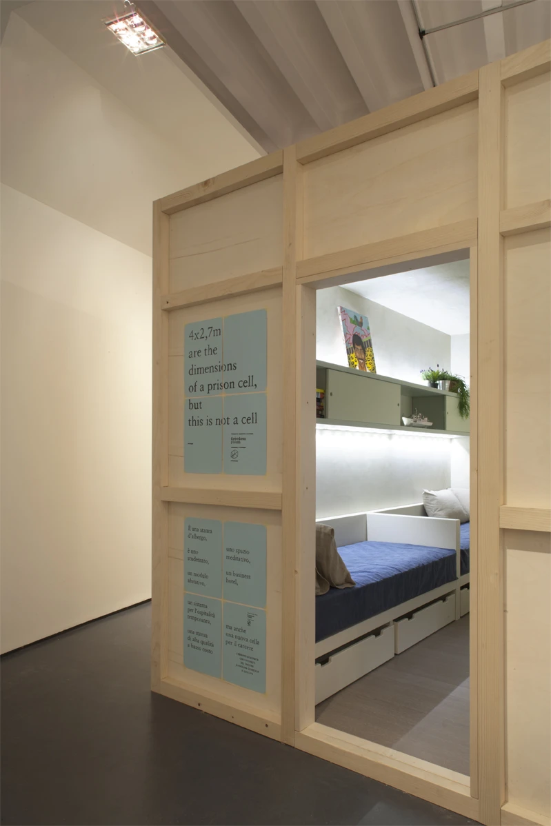 Freedom Room measures just 4 x 2.7 meters (roughly 13 x 8 feet) – the same dimensions as Spoleto's prison cells