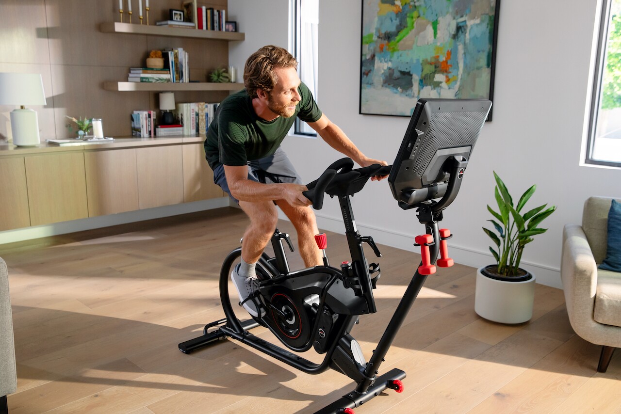 The Bowflex VeloCore tips the scales at a claimed 175 lb (79 kg), and can accommodate riders weighing up to 325 lb (147 kg)
