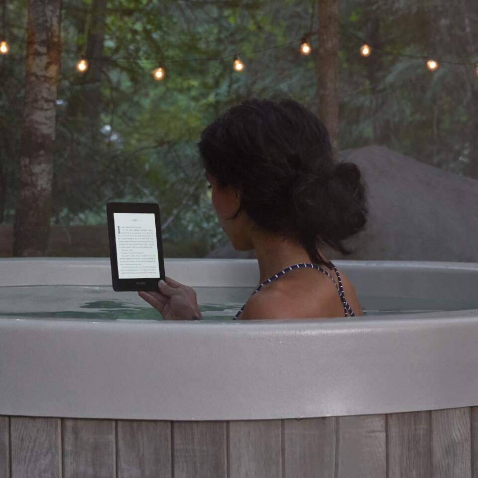 The 8 GB of storage onboard the new Paperwhite doubles the storage of the previous generation