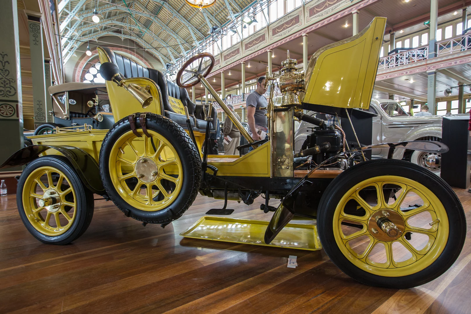 A 1909 Renault AX on show at Motorclassica 2014 (Photo: Nick Lavars/Gizmag)