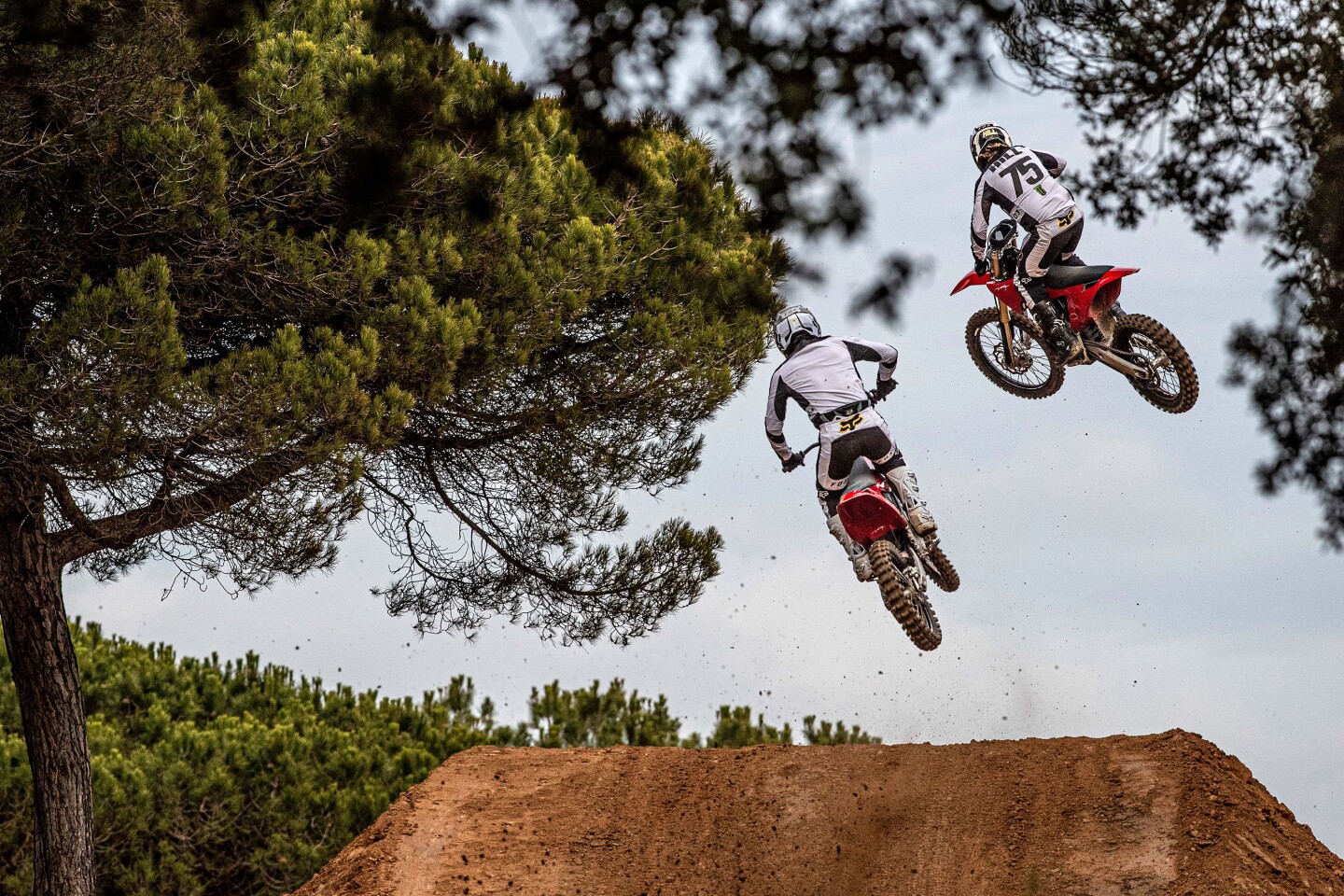 You can fling it in a pair