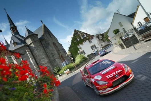 Gronholm consolidated his second place to Sebastien Loeb in the drivers' championship