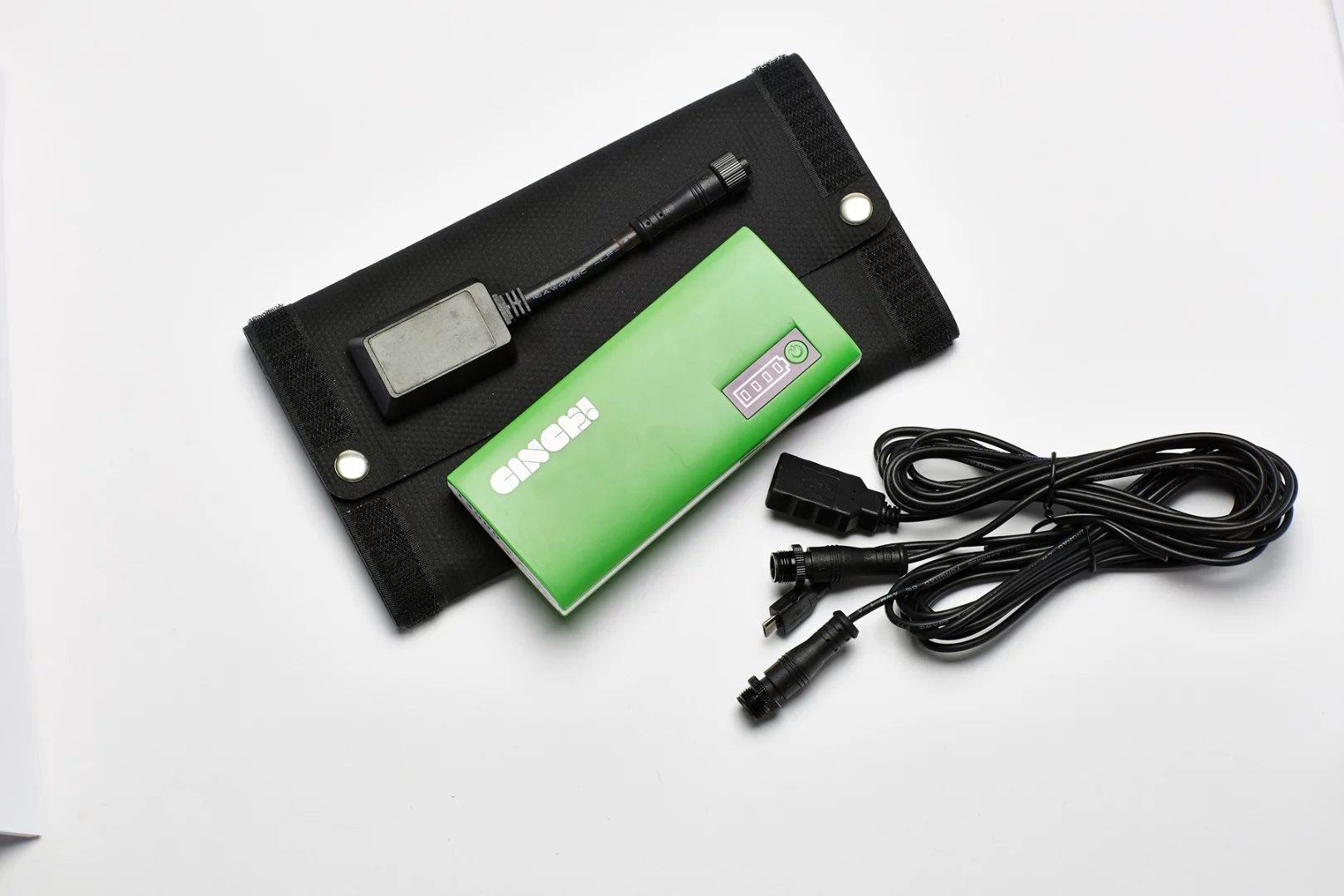 The updated solar power pack comprises a roof-mountable solar panel and a 13,000-mAh power bank