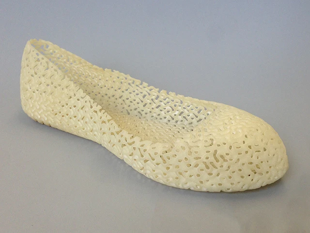 Shapeways is offering a flexible material called Elasto Plastic