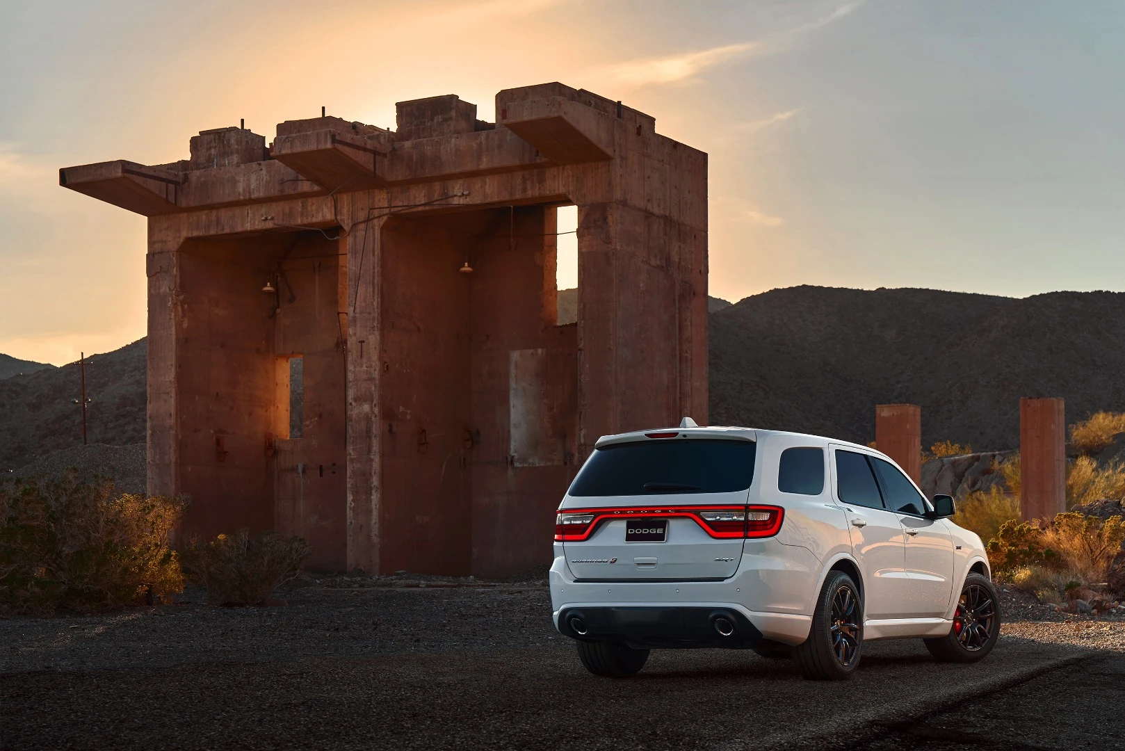 The Durango SRT is powered by a 475-hp 6.4-liter HEMI V8