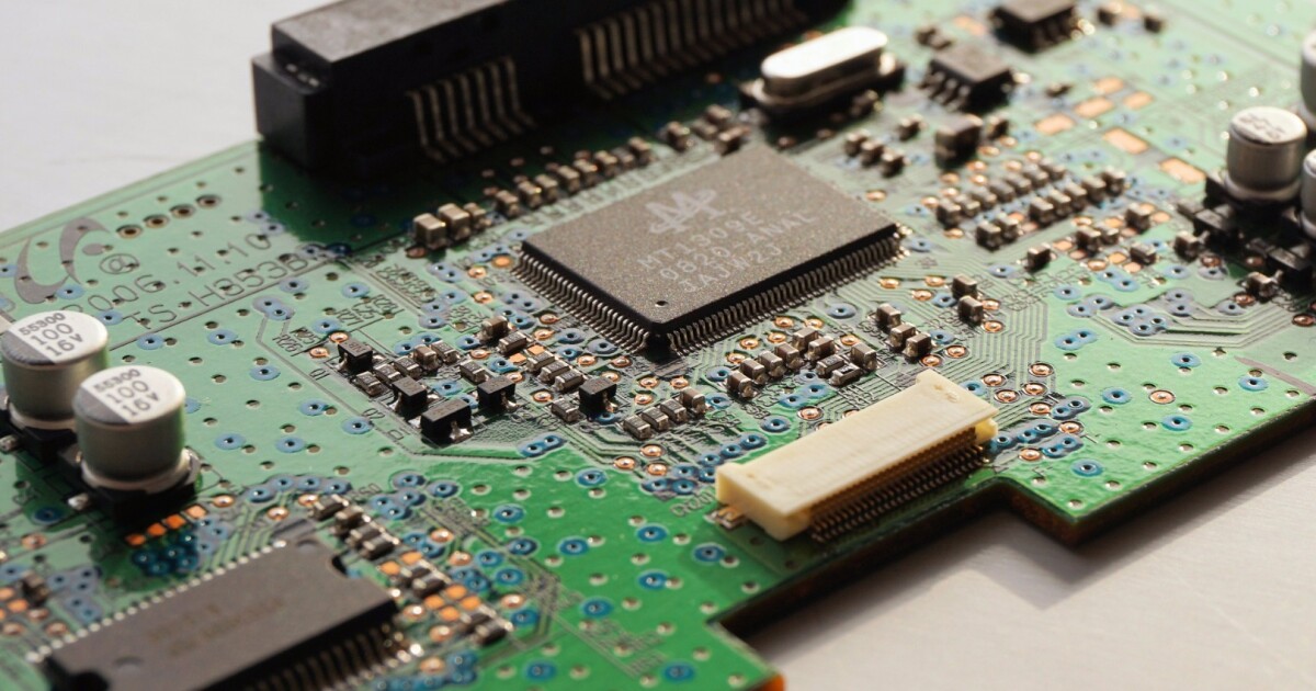 A better way to mine gold from old electronics