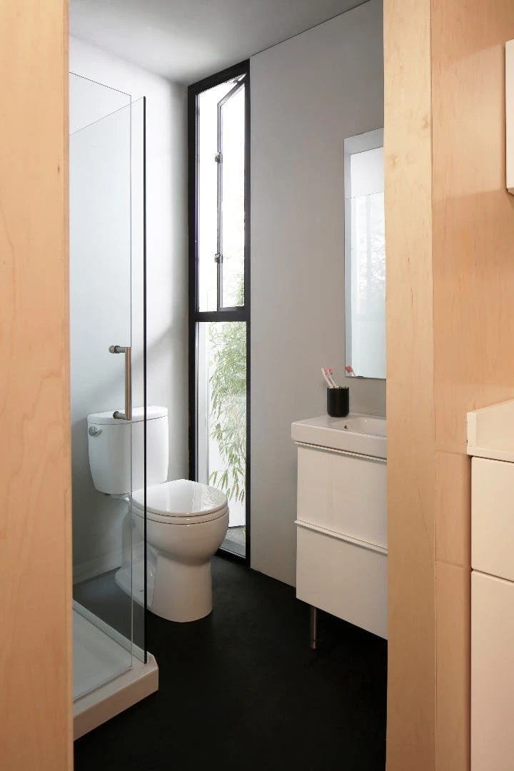 The Plús Hús is available in three different versions: Open, Open+ and a full Plús Hús unit. The latter includes a bathroom with plumbing and fixtures