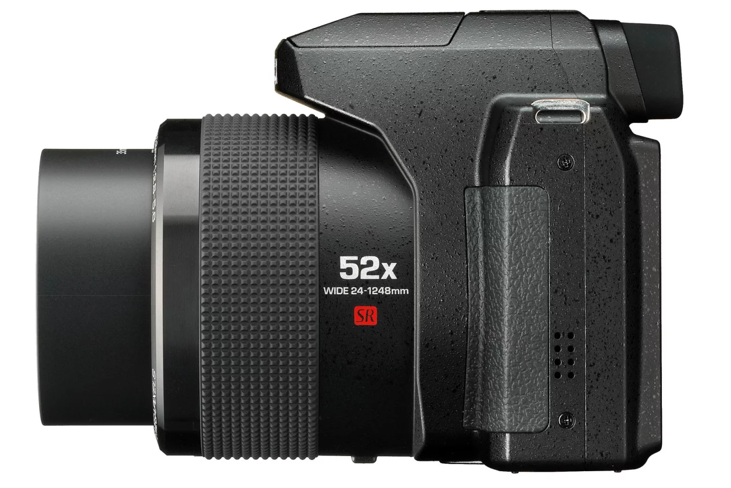The lens on the Pentax XG-1 gives a 24-1,248-mm equivalent focal length range