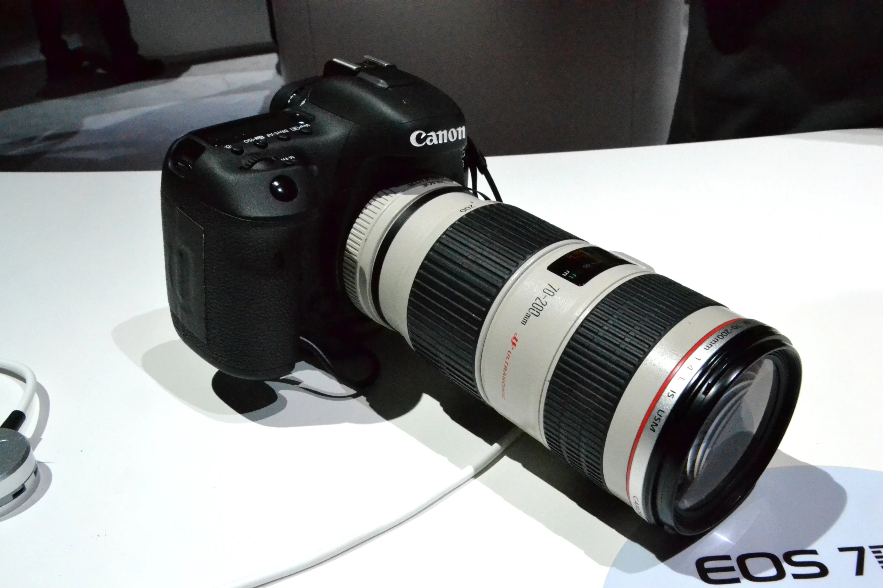 The Canon EOS 7D Mark II offers improved weather resistance (Photo: Paul Ridden/Gizmag)