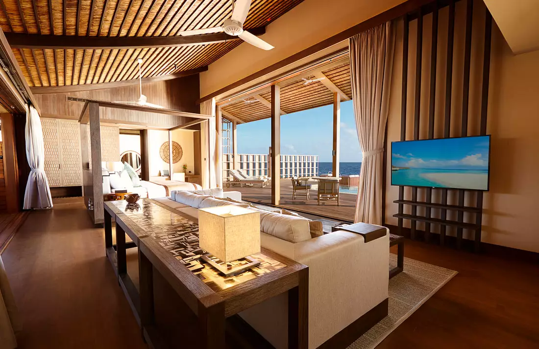 One- or two-bedroom residences are available to guests and are located on the sand lagoon
