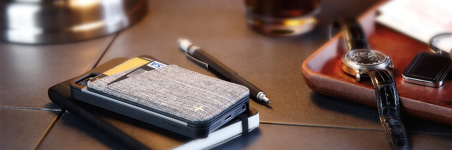 The +wallet magnetically shields cards using Magnashield technology