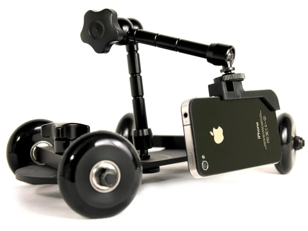 The wheels themselves are made of a soft material and fitted with high-quality ball bearings to ensure the Revolve glides as easily as possible