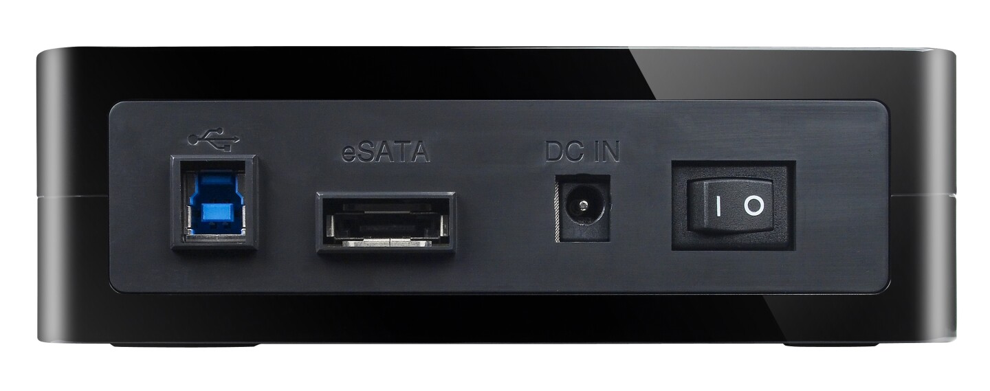 The unit has USB 3.0 and eSATA connectivity