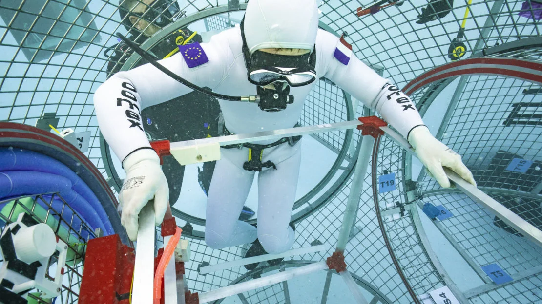The tests were conducted by astronauts in diving gear, but without air bottles