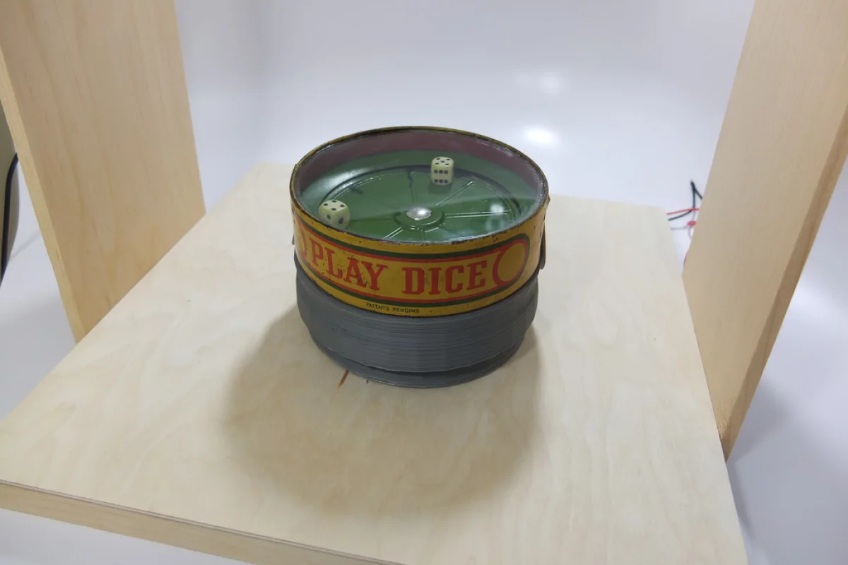 Maker firm Intridea has created an internet-connected, Twitter-controlled dice-roller