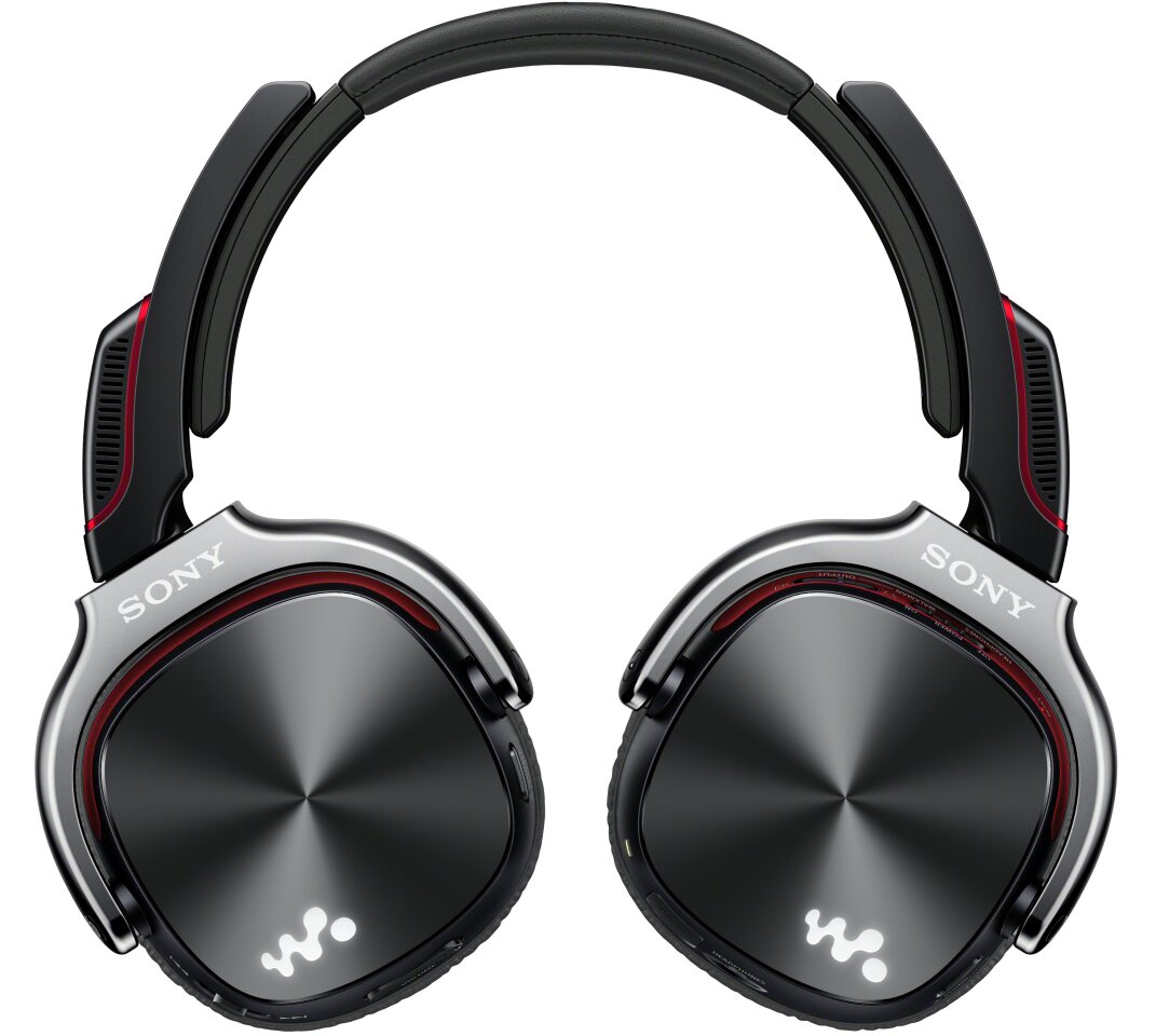 Each earcup housing is home to playback control buttons