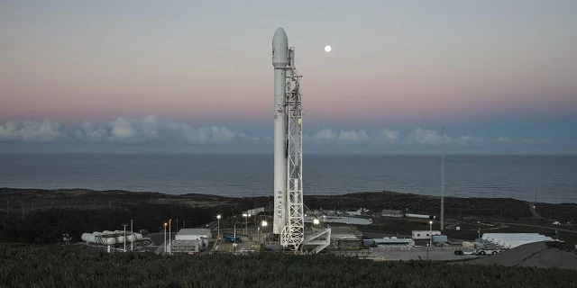 Iridium-1 on the launch pad at Vandenberg on January 13