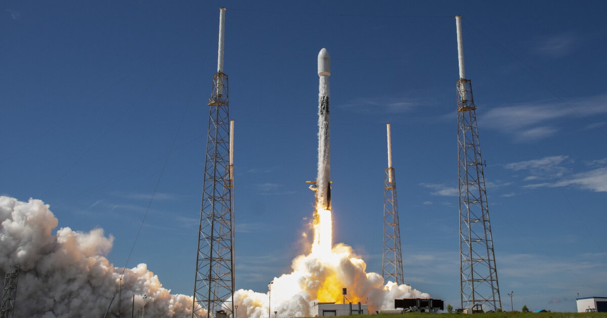 Roxel Rockets SpaceX sends up the same recycled rocket for a record sixth time