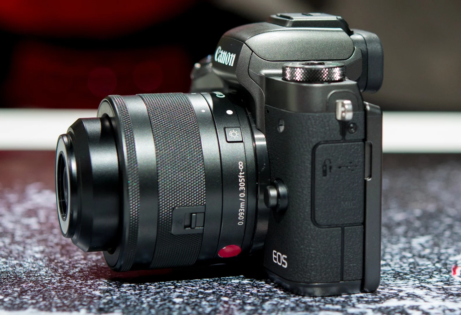 The Canon EOS M5 will be available in November priced at US$980 body-only, or $1,100 with an EF-M 15-45-mm F3.5-F6.3 IS STM zoom kit lens