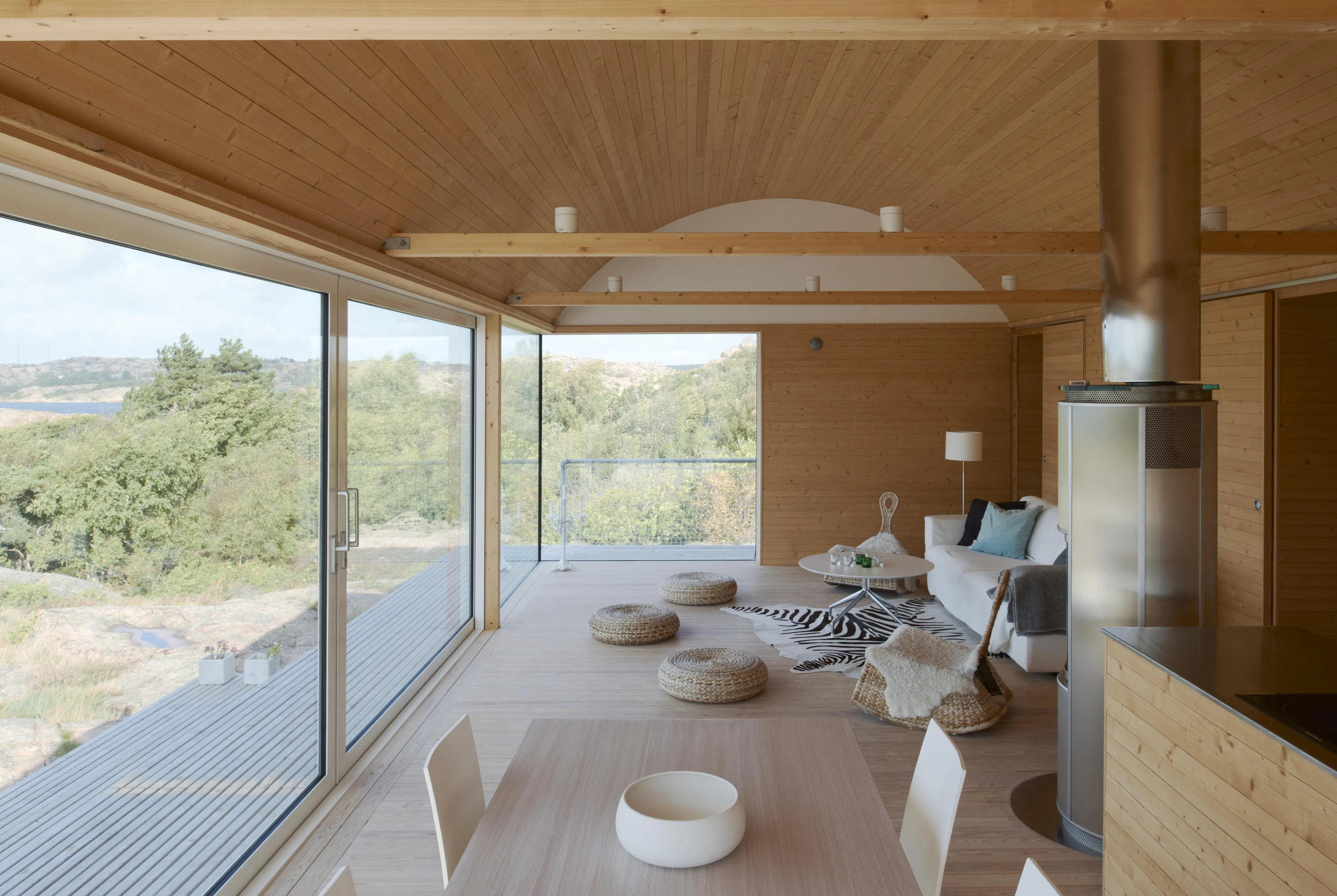 Interiors are finished in natural wood (Photo: Åke E:son Lindman, from the forthcoming book "Superlight")