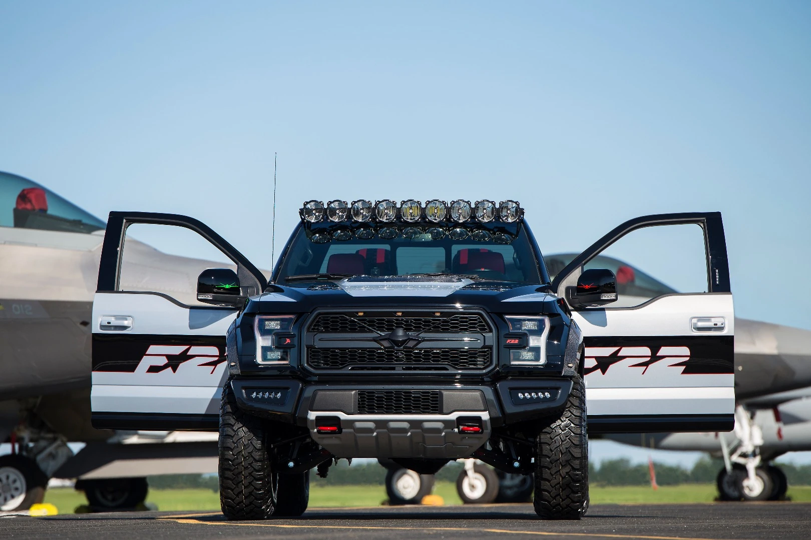 Ford F-22 F-150 Raptor