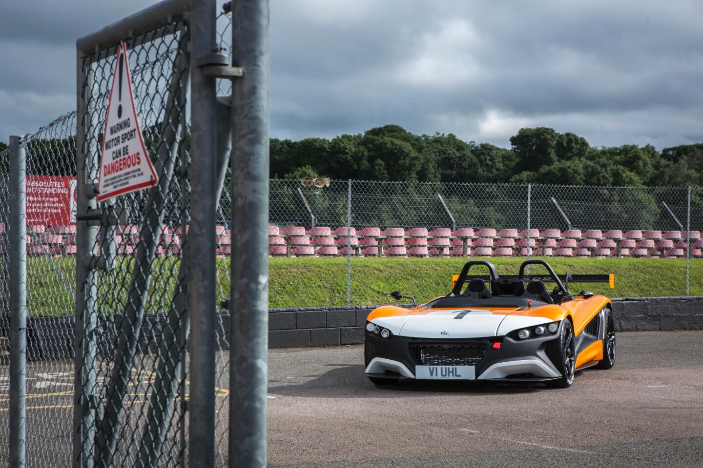 The VUHL 05RR tops out around 160 mph