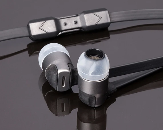 The Munitio SV earphones bring quality sound and a sleek design