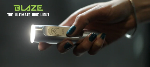 The LED does work when detached, albeit in a lower power setting, meaning BLAZE doubles up as a makeshift flashlight